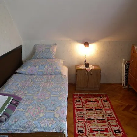 Ferienhaus Holiday In Balatonmariafürdo 19278 *